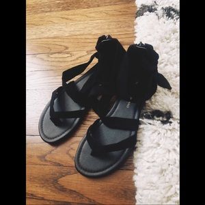 Christian Siriano • Wanda Softy Gladiator Sandal